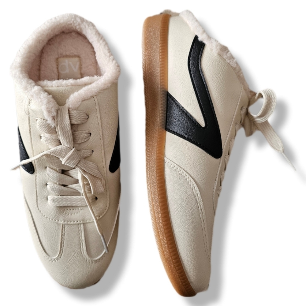 DV by Dolce Vita | Quirky | Faux Shearling Slip On Mule Sneaker | Size 8 | NWOB